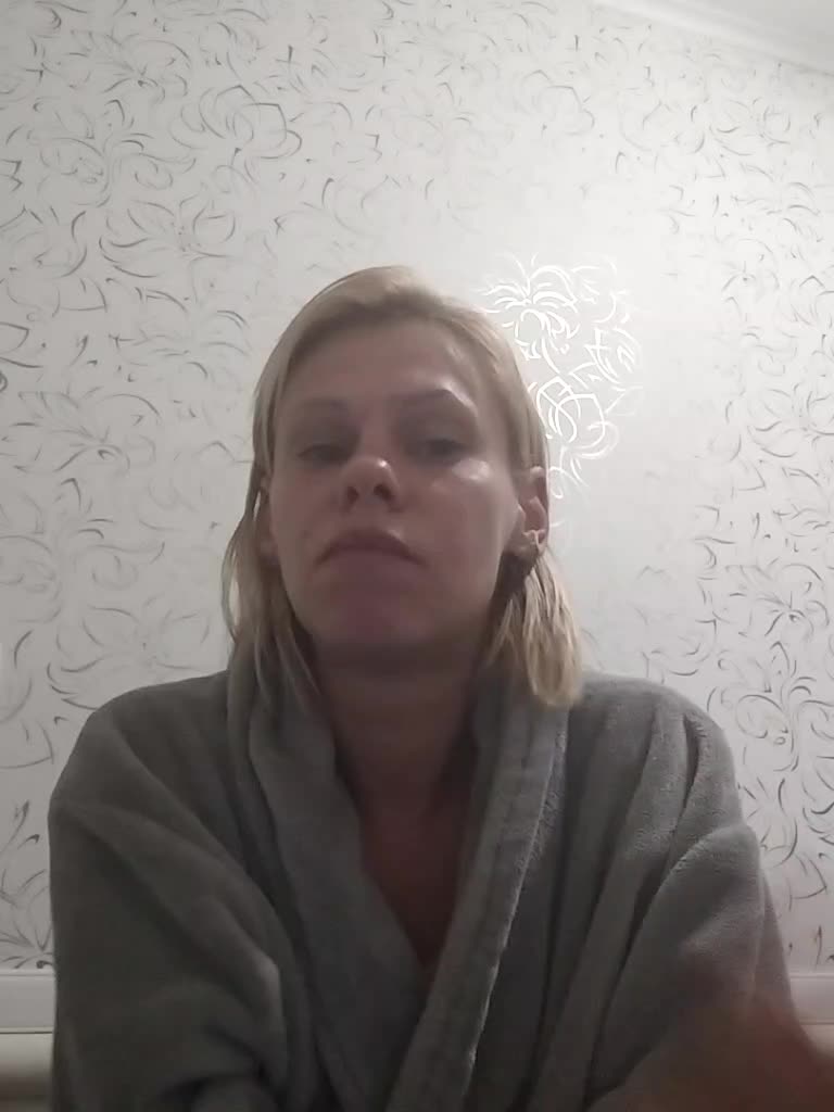 JulieSilver Приват Записи 2026-08-21