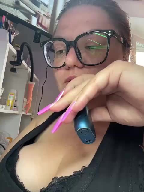Valentinaweow Приват Записи 2026-08-24