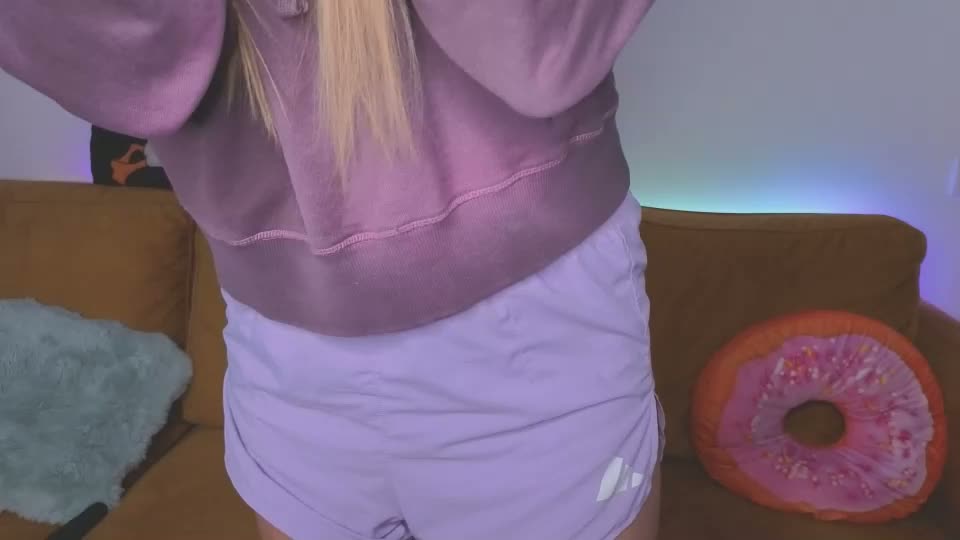 carriebradshawww Приват Записи 2026-08-24