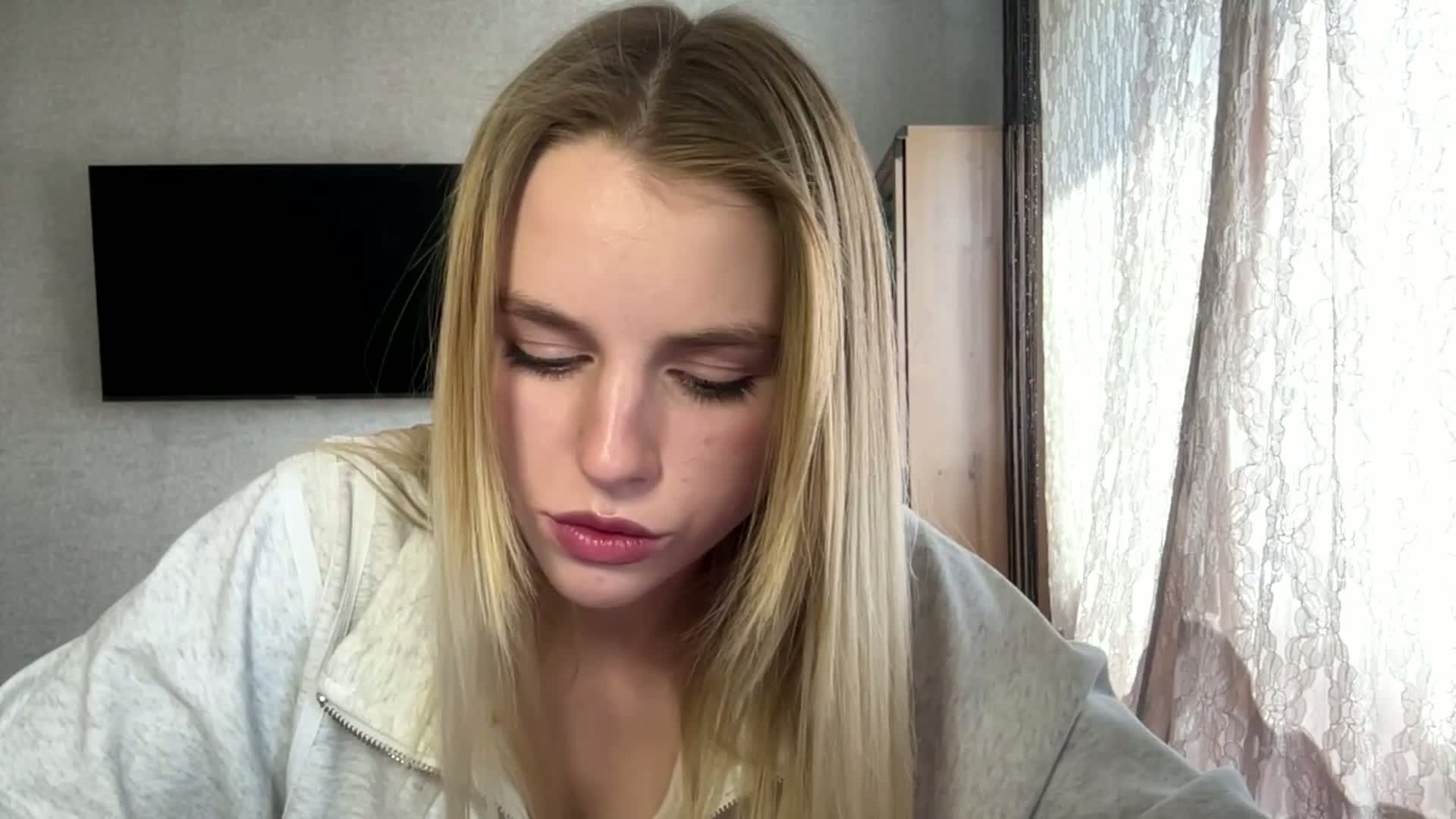 Jeanice Приват Записи 2026-08-24