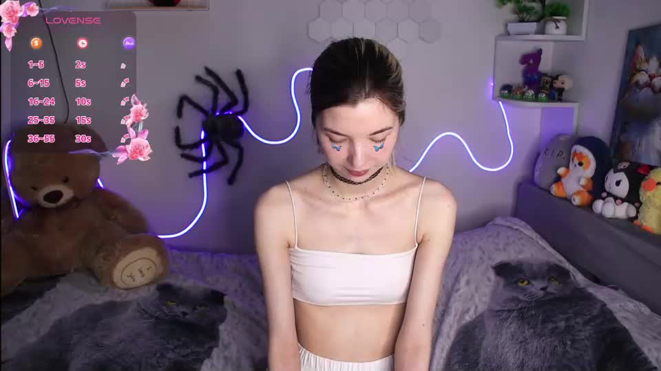 emmie_everly Приват Записи 2026-08-24