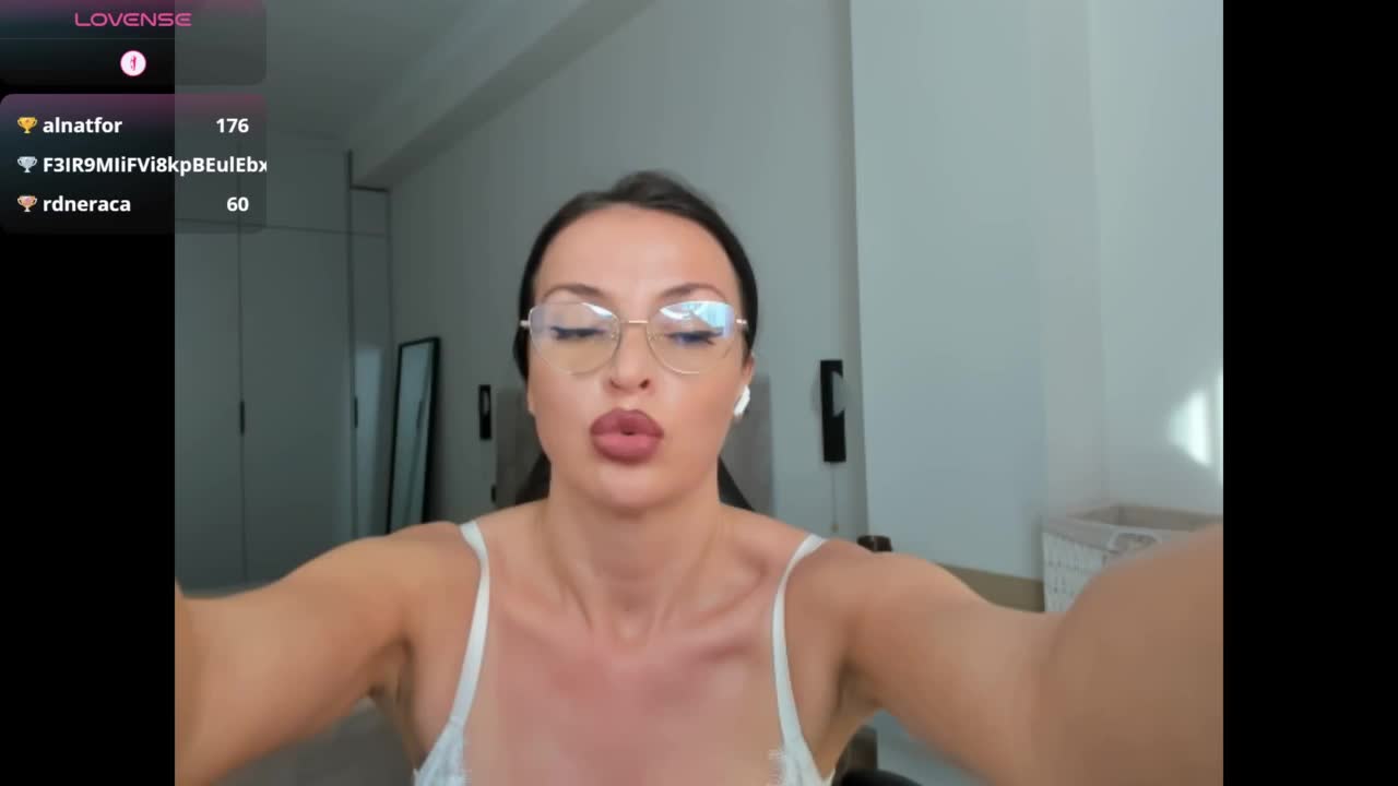 Sexy-Ev3lin Приват Записи 2026-08-25