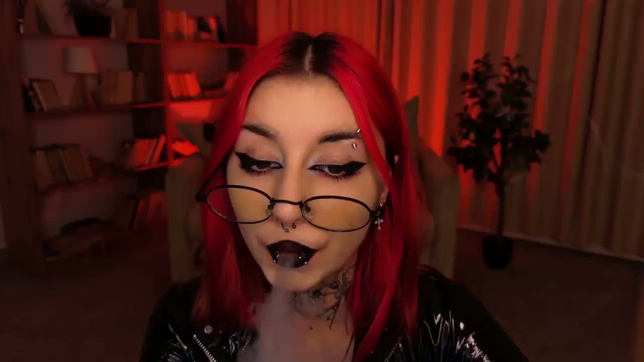 MistressMarcelline Приват Записи 2026-08-25