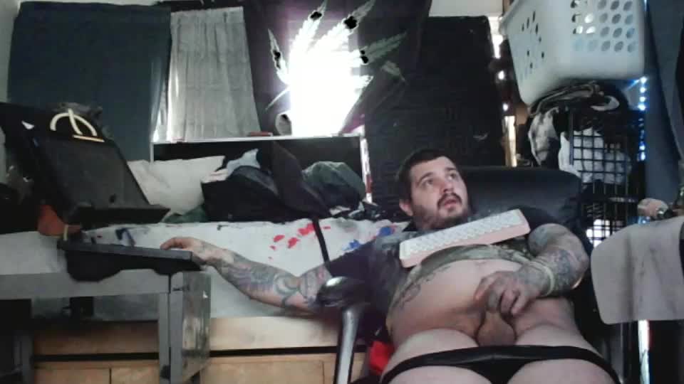 kinkybiguy14 Приват Записи 2026-08-25