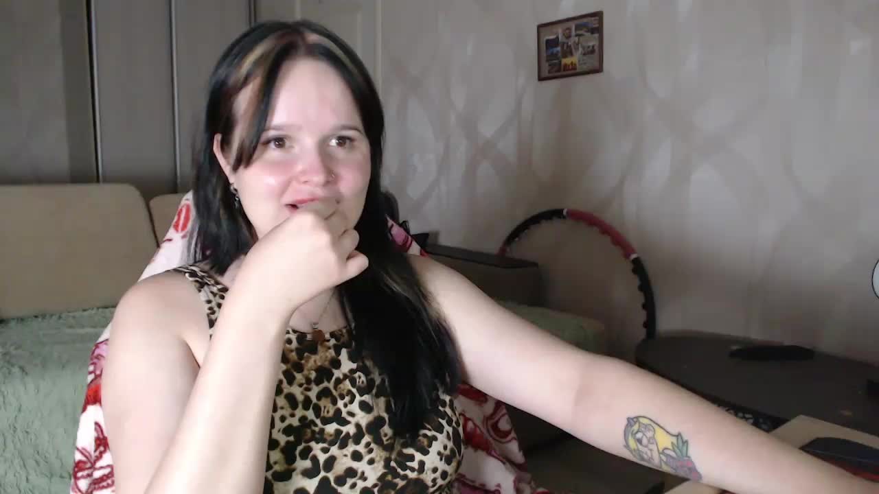 Lizzi-Peach Приват Записи 2026-08-26