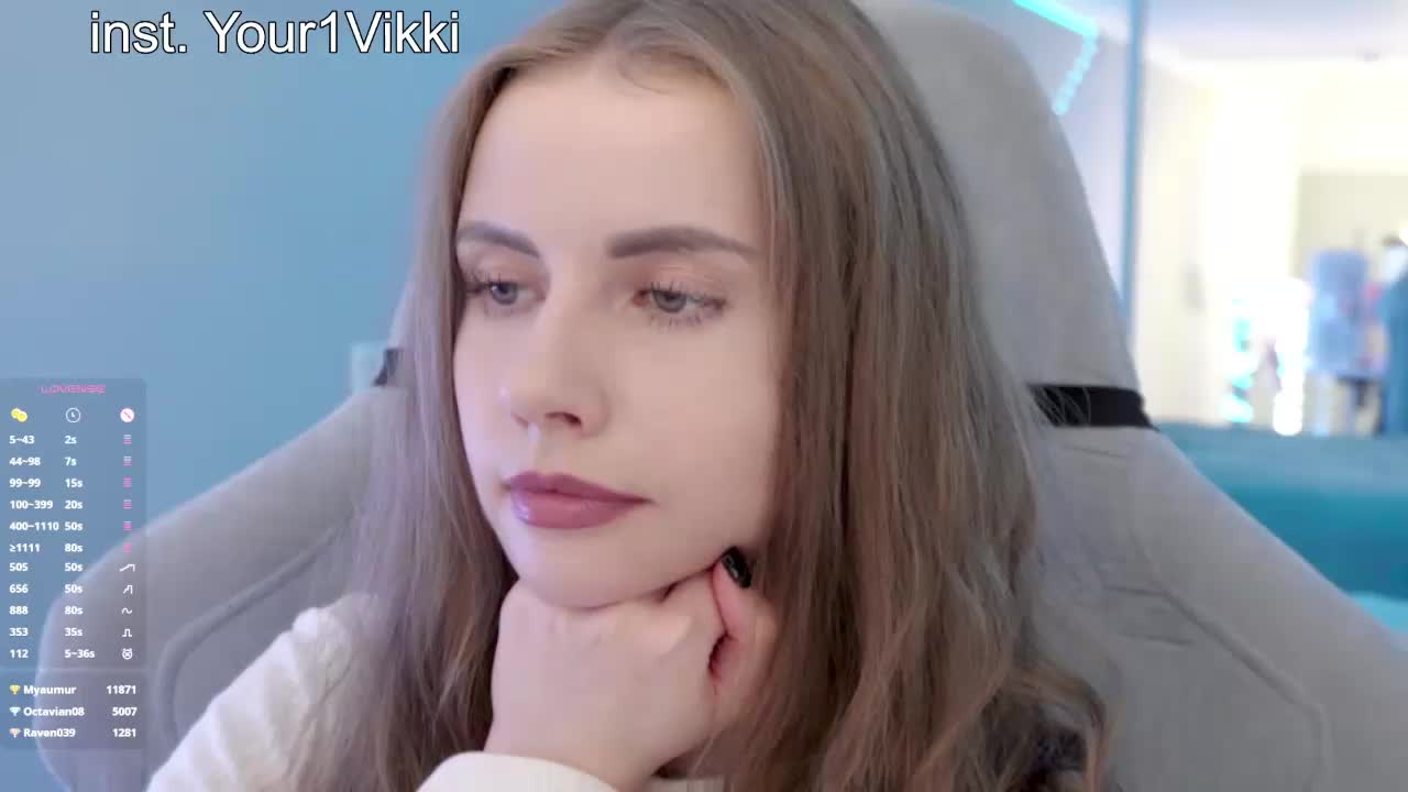 VikkiExtraCheese Приват Записи 2026-08-26