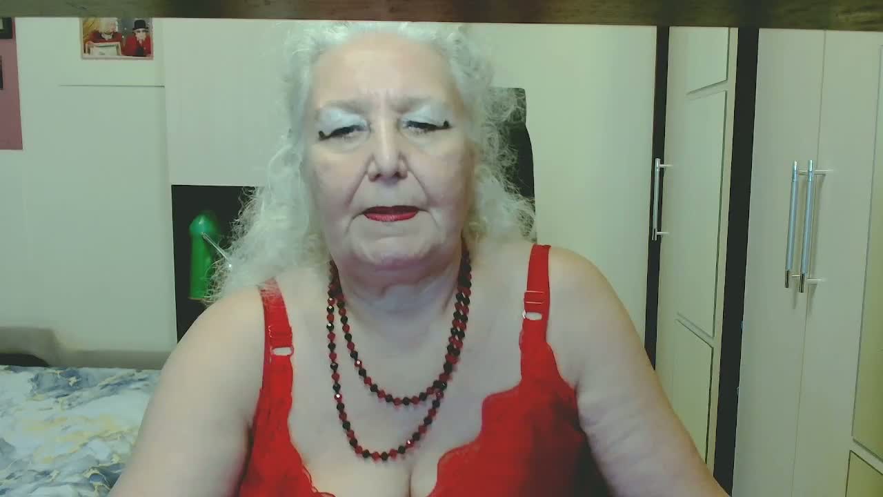 GrannyWants Приват Записи 2026-08-28