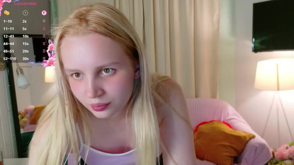 tinasiner Приват Записи 2026-08-30