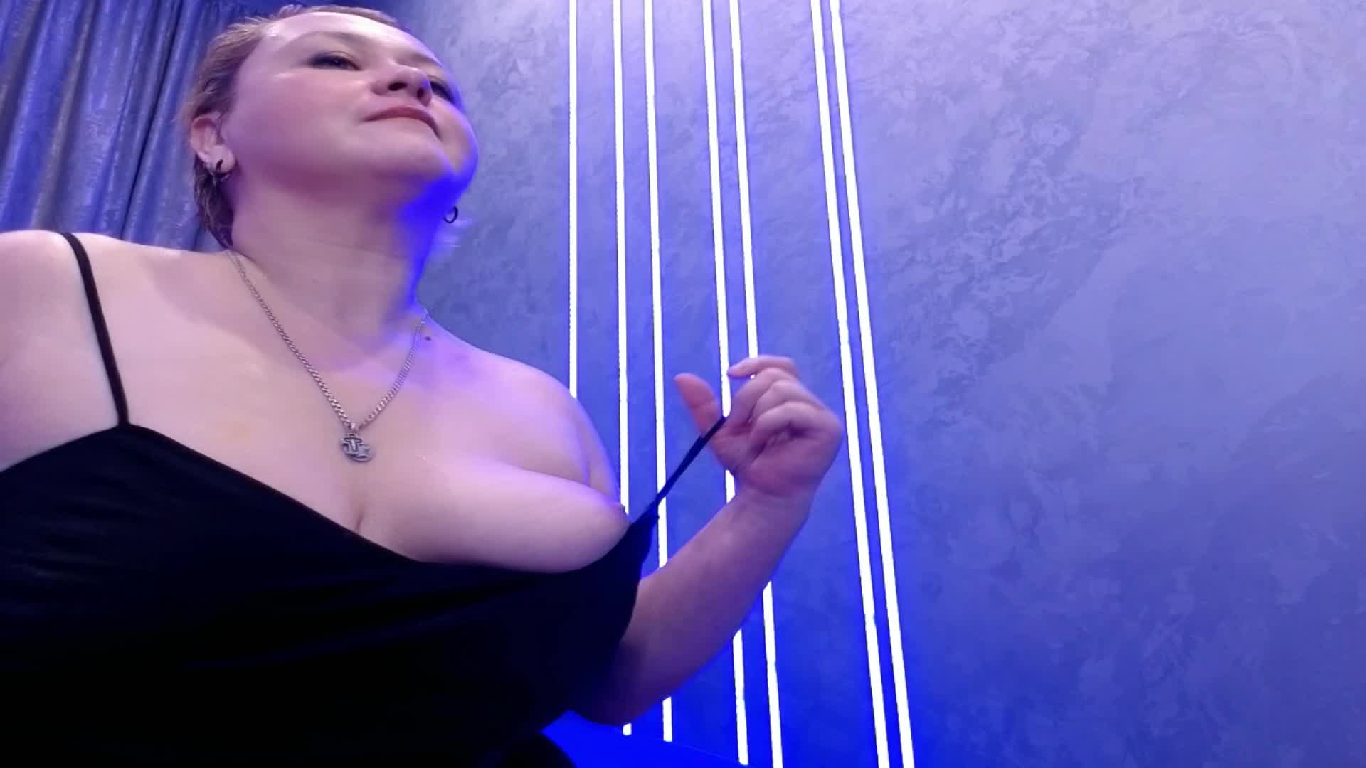 DollyMolli Приват Записи 2026-08-30
