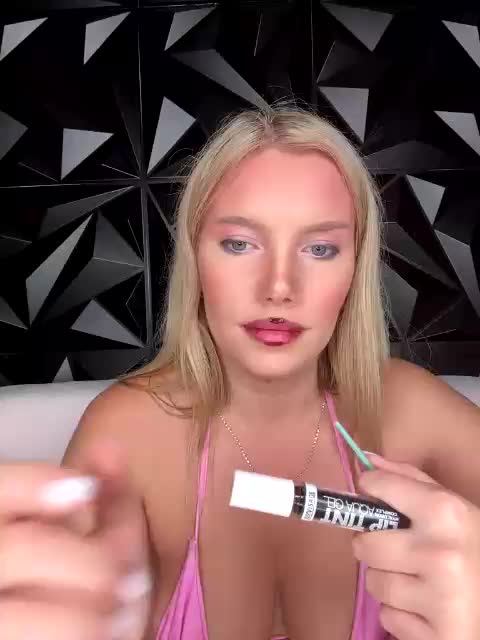 LYALYAtop Приват Записи 2026-08-31