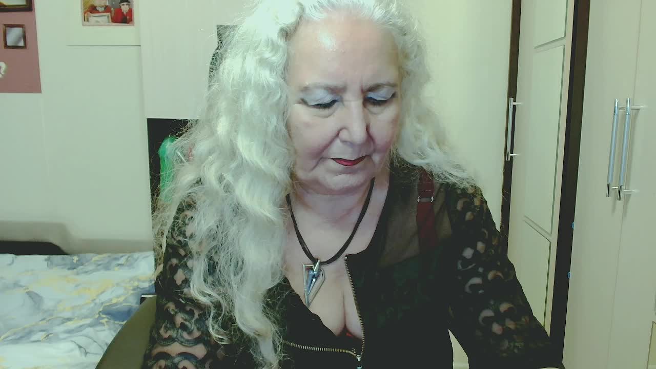 GrannyWants Приват Записи 2026-09-05
