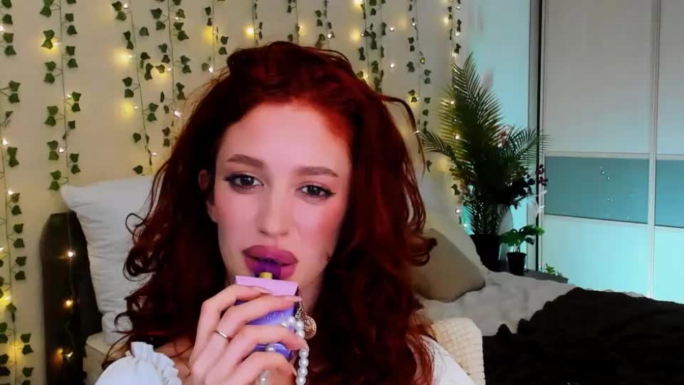 christinaconteeree Приват Записи 2026-09-06