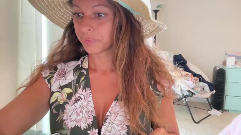 amysmilez Приват Записи 2026-09-09