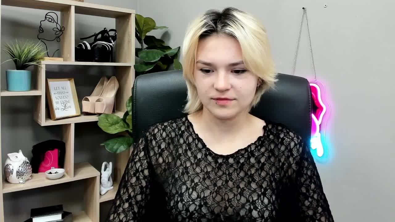 SweetLilyxo Приват Записи 2026-09-09