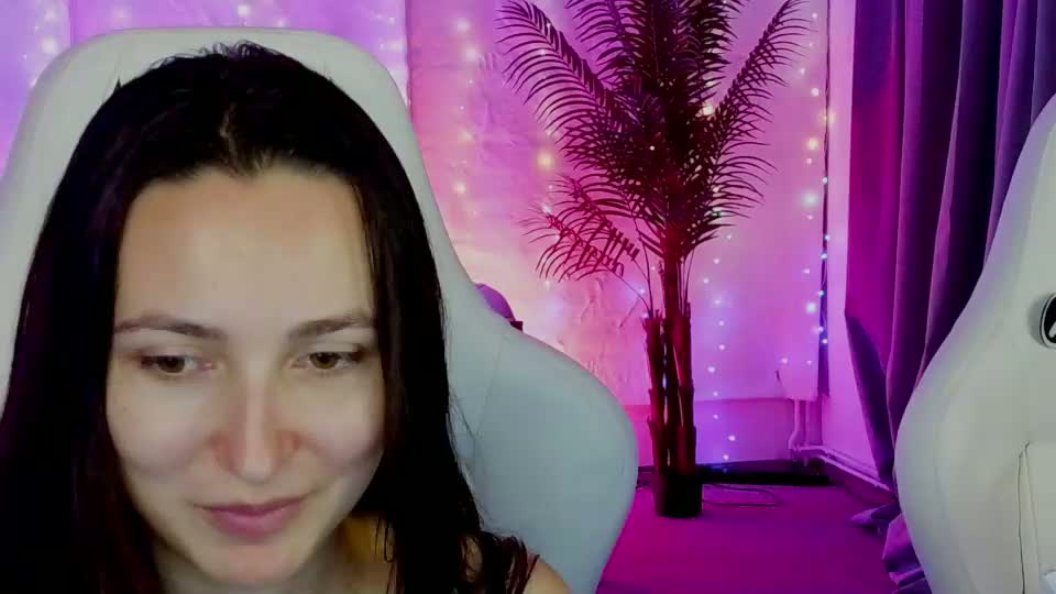 emily054 Приват Записи 2026-09-13
