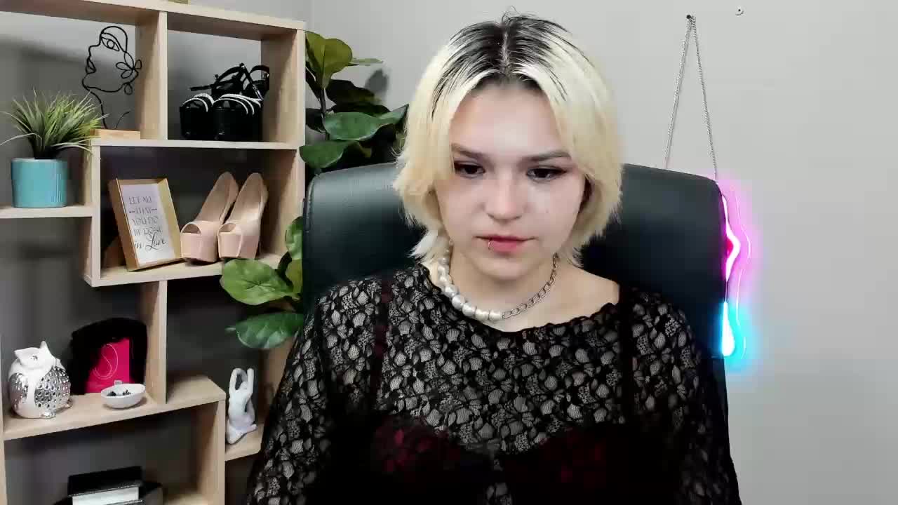 SweetLilyxo Приват Записи 2026-09-14