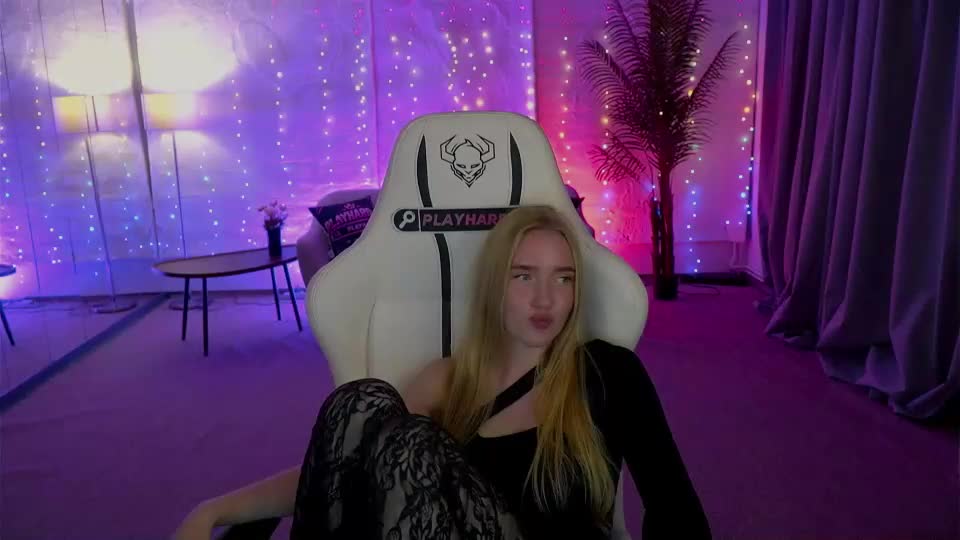 sweetdesiree_ Приват Записи 2026-09-15
