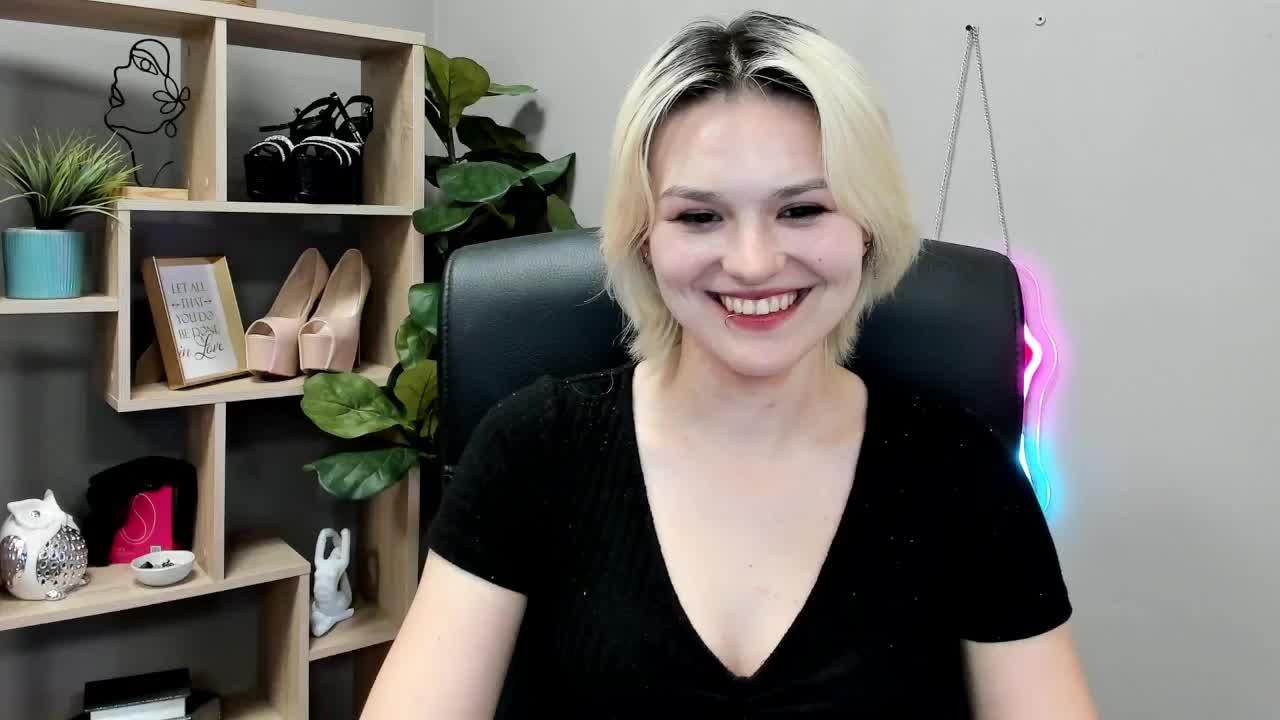 SweetLilyxo Приват Записи 2026-09-15