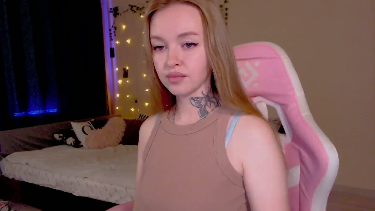 NaughtyMable Приват Записи 2026-09-17