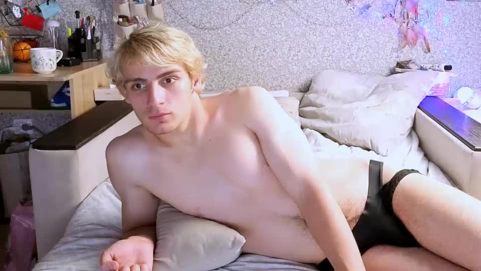 bloodyblondiee Приват Записи 2026-09-18