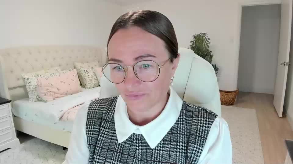 vika7333 Приват Записи 2026-09-19
