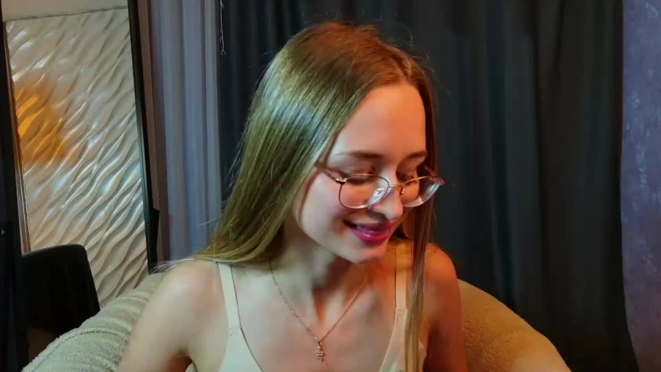 tiffanyhunt Приват Записи 2026-09-19