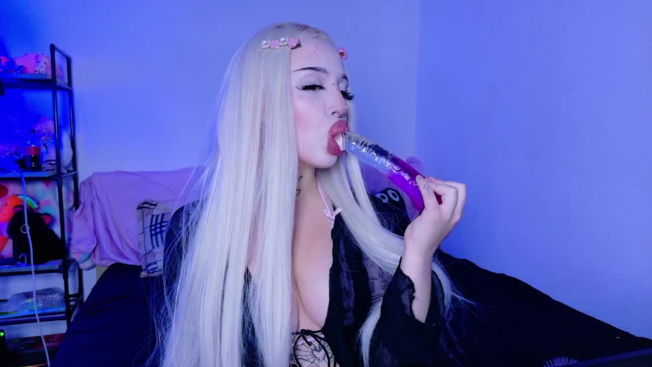 lolykari Приват Записи 2026-09-21