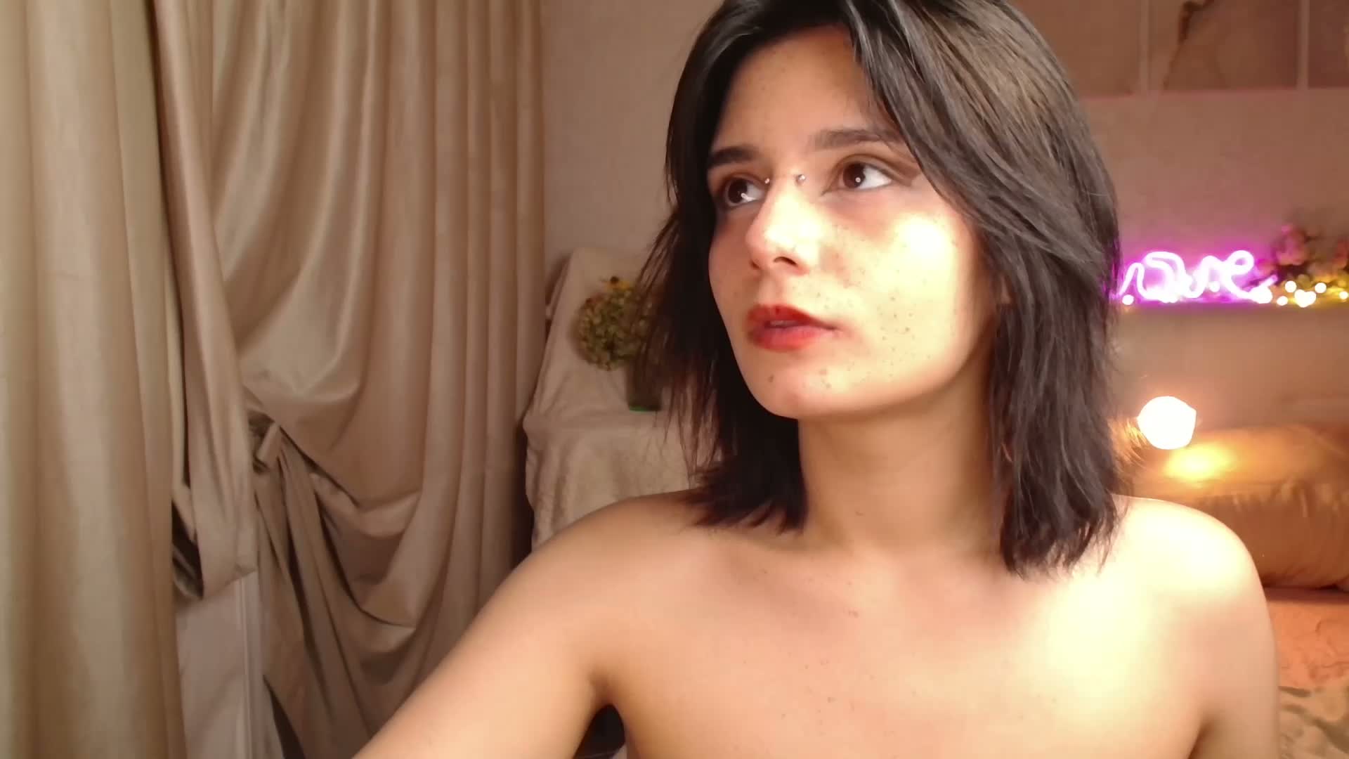 TheSluttyFox Приват Записи 2026-09-22