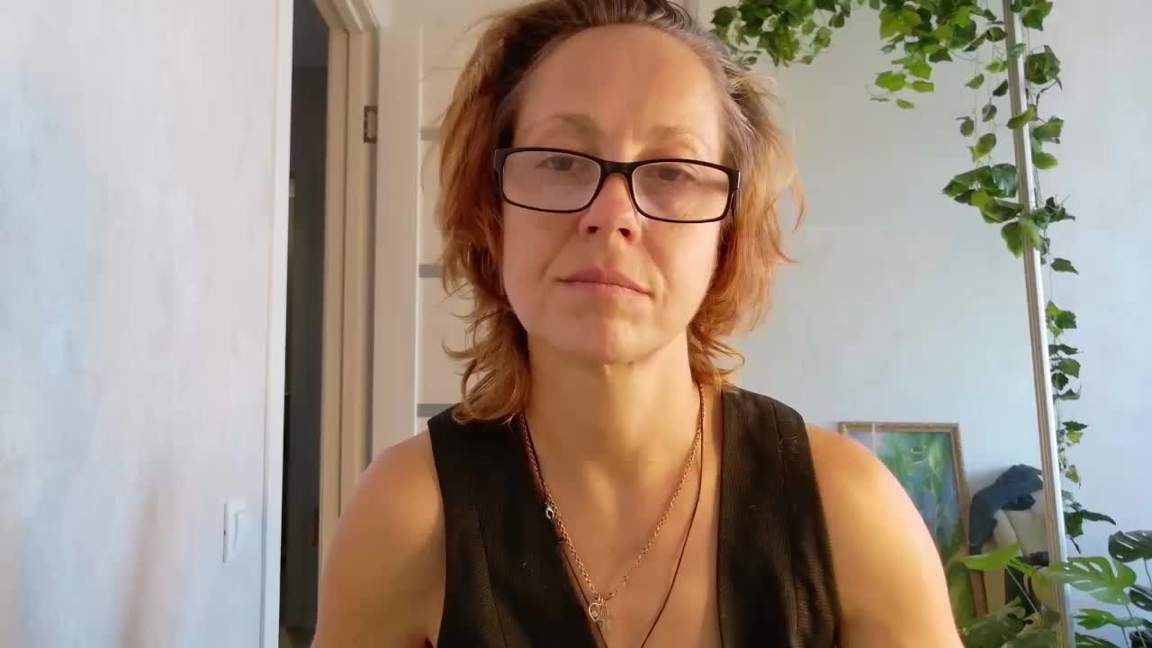 LioraWeiss Приват Записи 2026-09-23