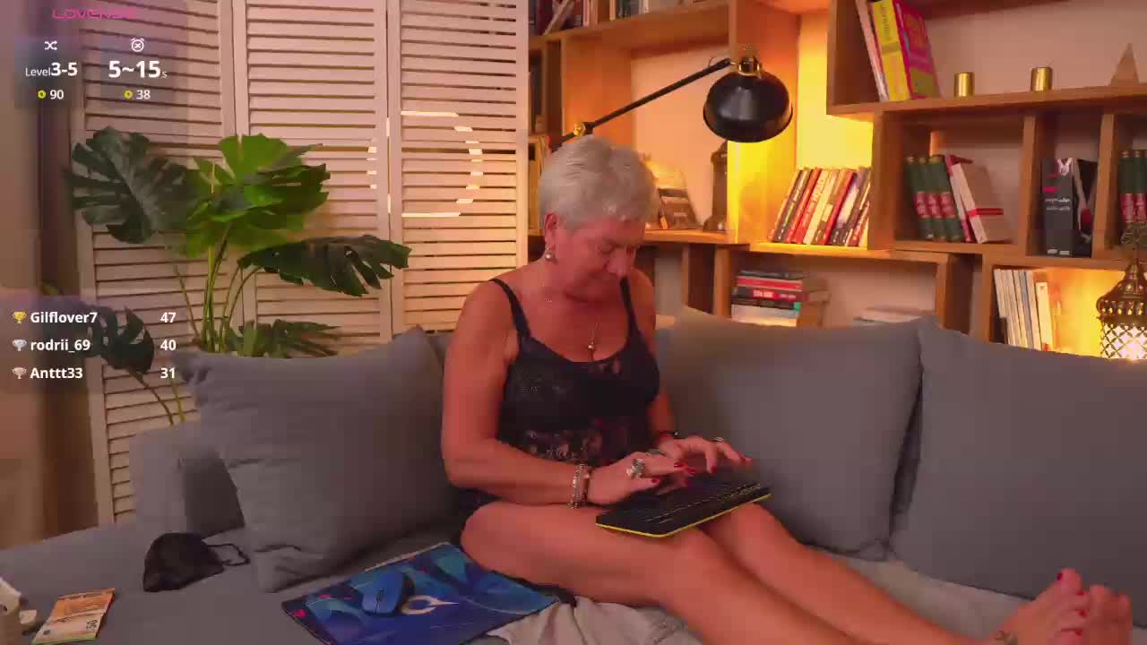 roxana-brooks Приват Записи 2026-09-24