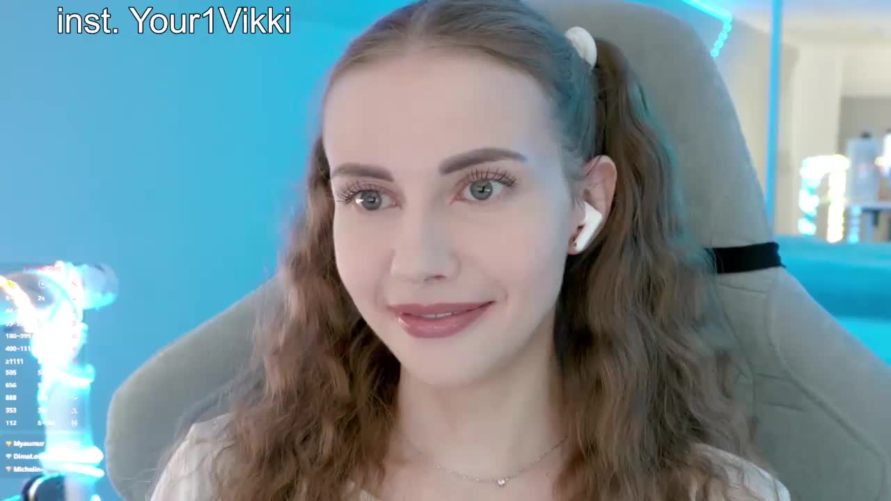 VikkiExtraCheese Приват Записи 2026-09-24