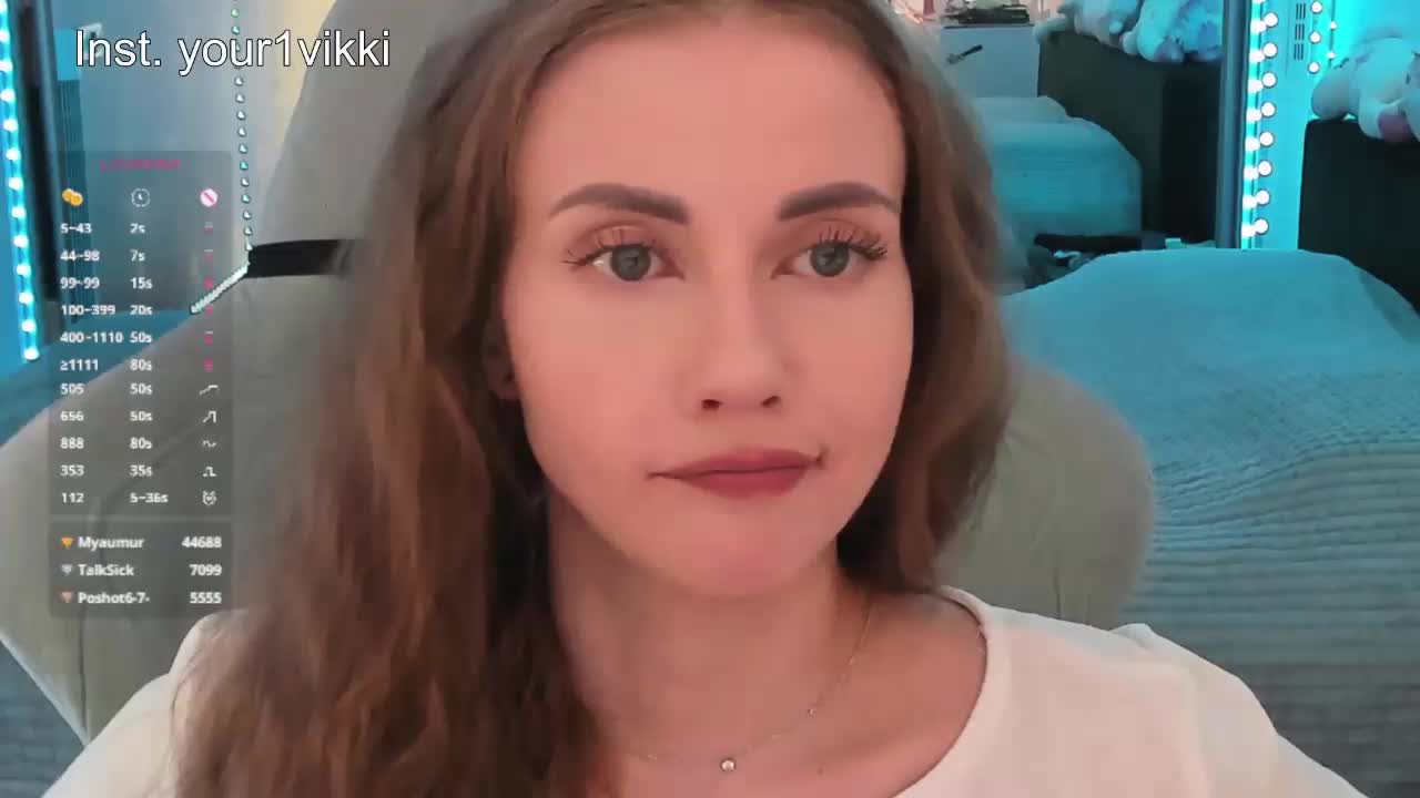 VikkiExtraCheese Приват Записи 2026-09-25