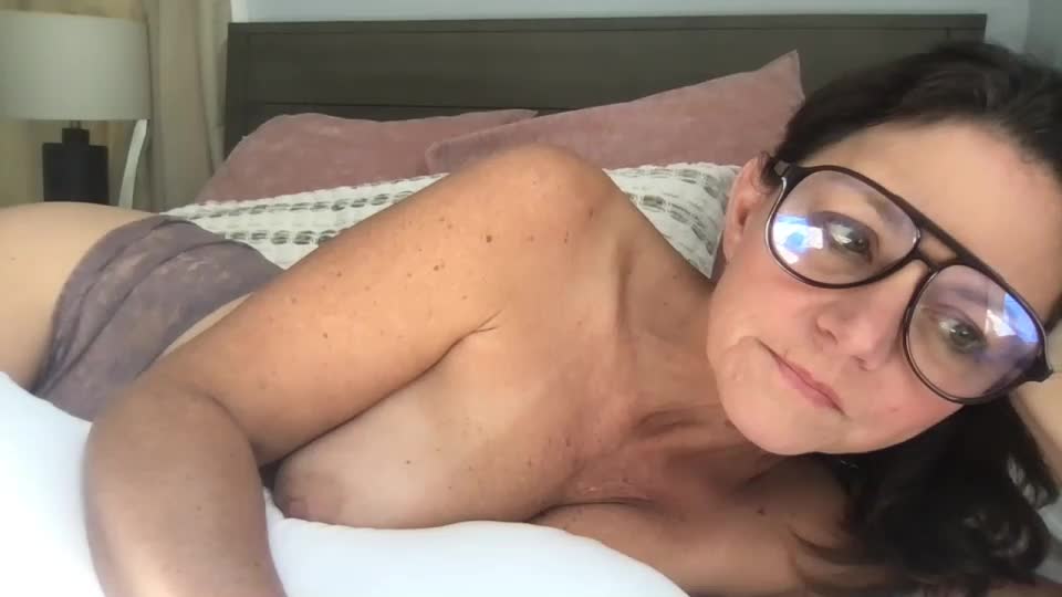 sassynsweetmilf Приват Записи 2026-09-26