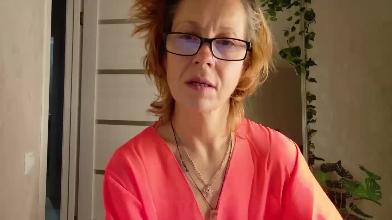 LioraWeiss Приват Записи 2026-09-26