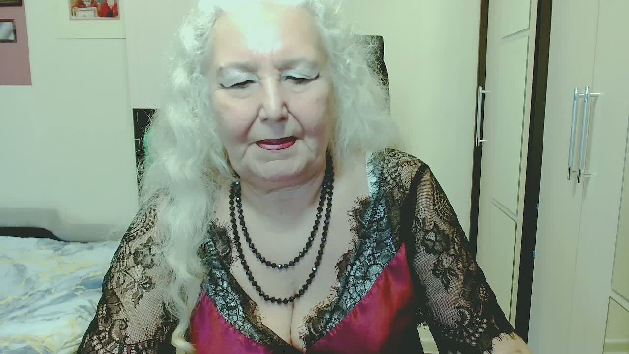 GrannyWants Приват Записи 2026-09-26