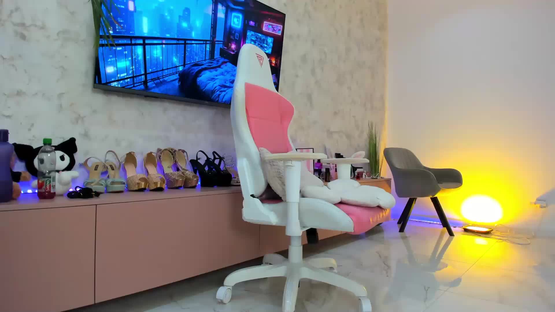 YannaMiana Приват Записи 2026-09-27