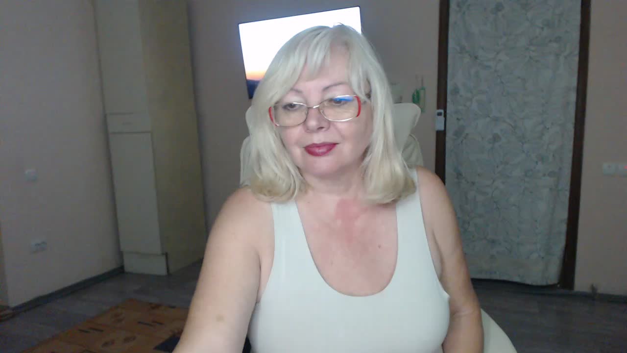 EvelynLoveShy Приват Записи 2026-09-29