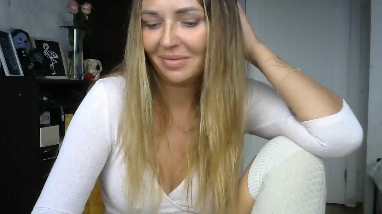CuteAngelina Приват Записи 2026-09-29