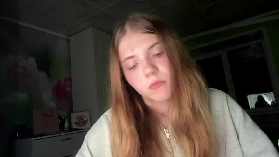 ellyellett Приват Записи 2026-09-30