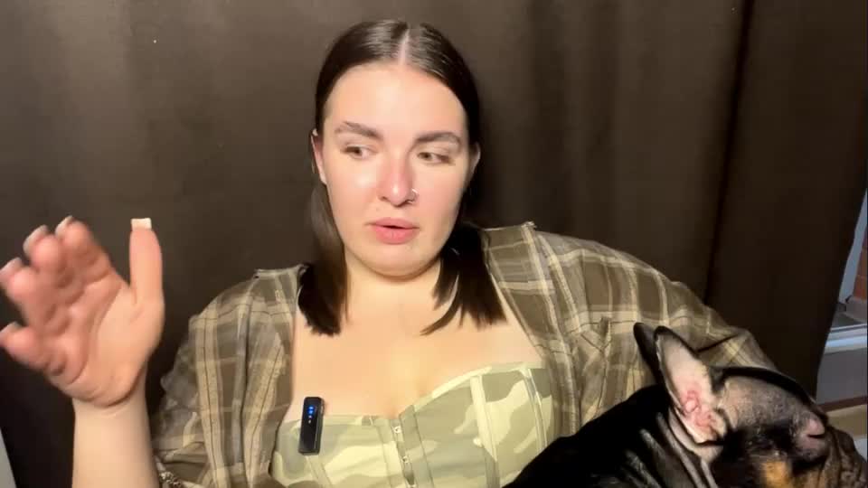 sharleenscrivner Приват Записи 2026-10-01