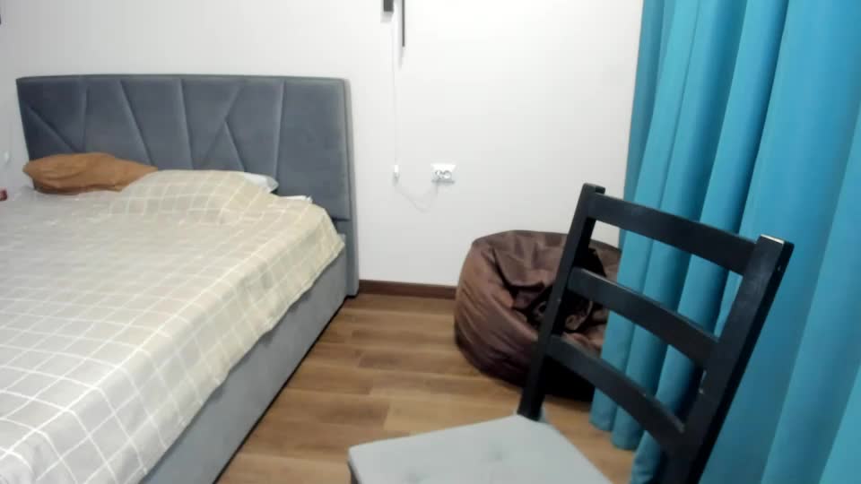 _c_h_l_o_e_ Приват Записи 2026-10-01