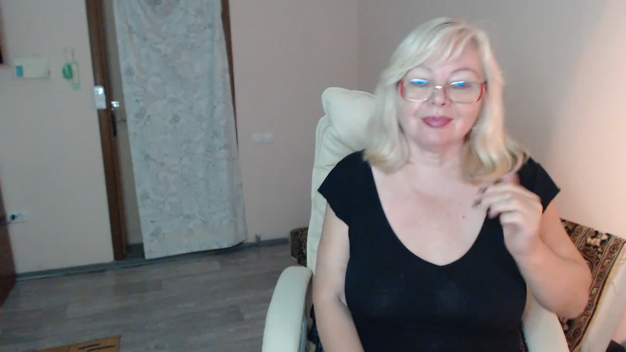 EvelynLoveShy Приват Записи 2026-10-02
