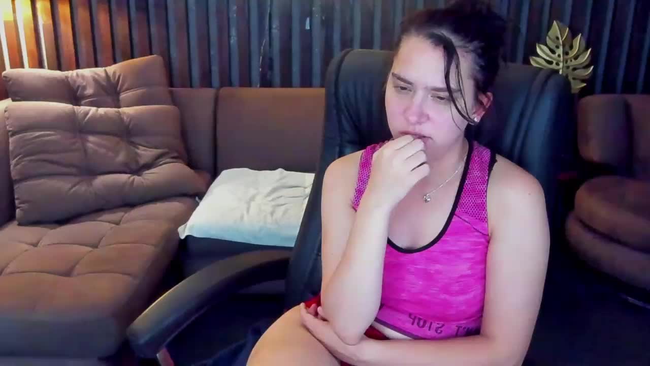 Livia-Shy Приват Записи 2026-10-03