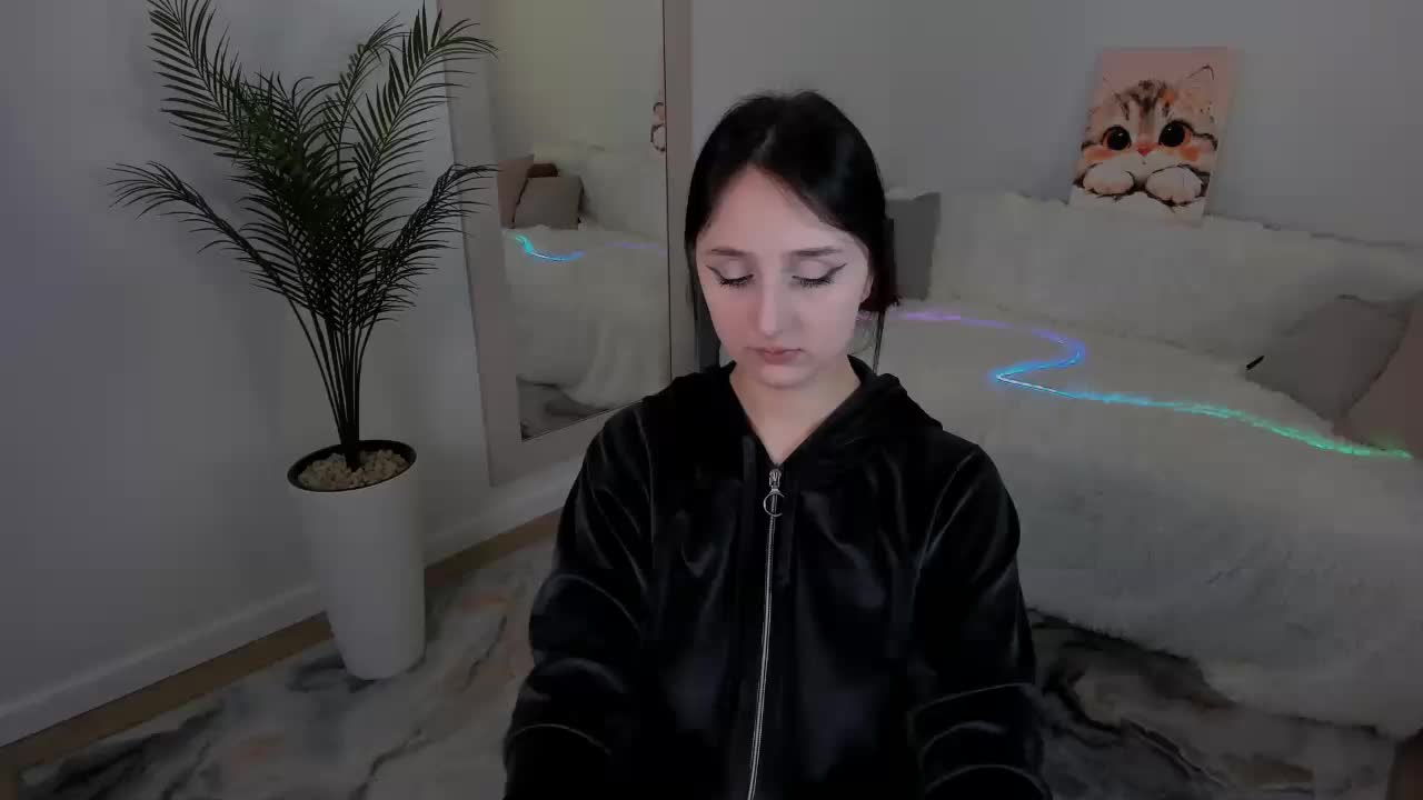 JulietteMonli Приват Записи 2026-10-04