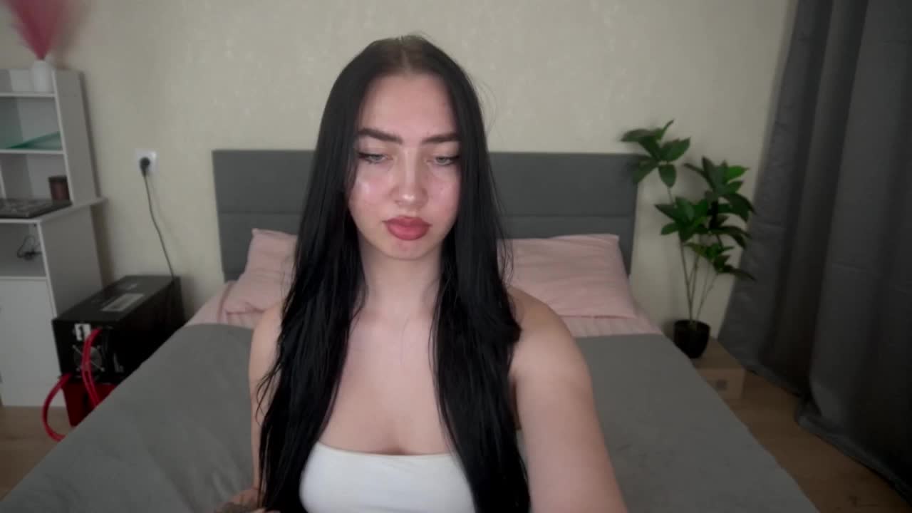 WildKittenX Приват Записи 2026-10-05