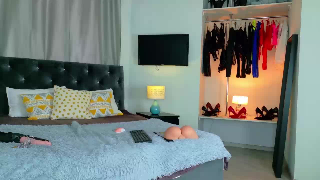 InvitingTina Приват Записи 2026-10-06