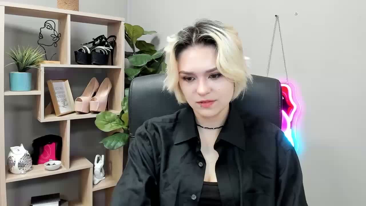 SweetLilyxo Приват Записи 2026-10-08