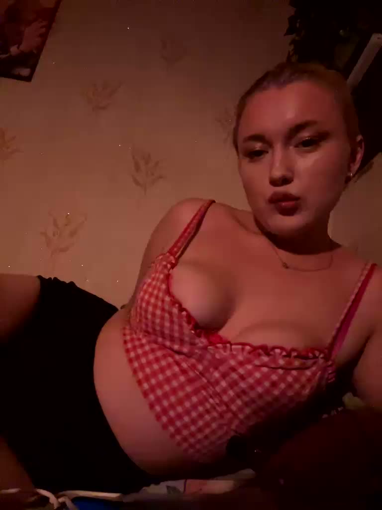 lyalyavivi Приват Записи 2026-10-10