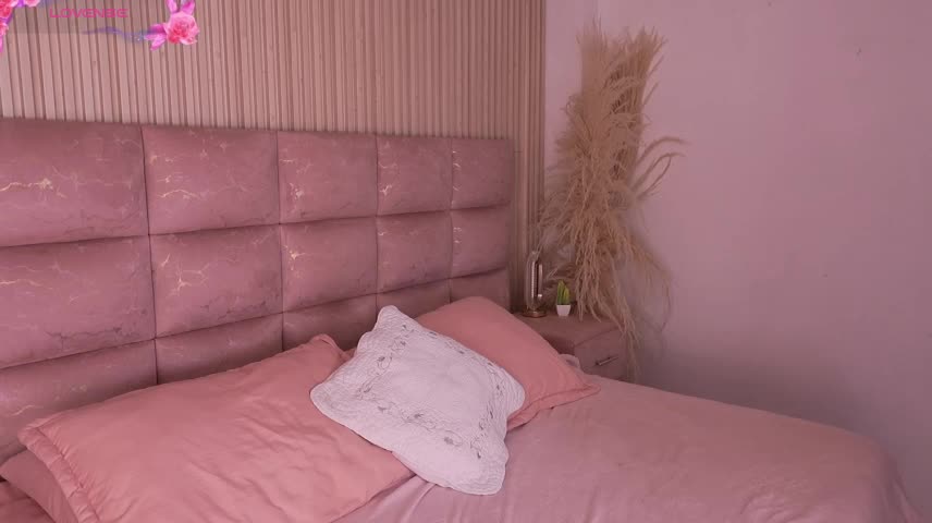 HannaRhodes Приват Записи 2026-10-12
