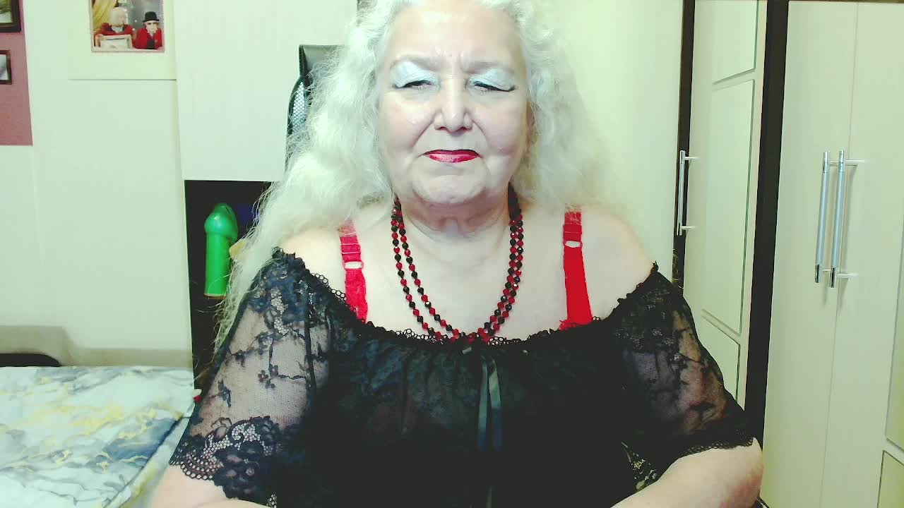 GrannyWants Приват Записи 2026-10-12